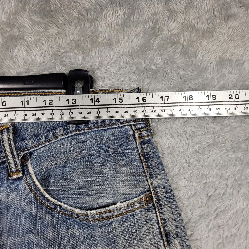 Levi Strauss 505 Mens Jeans 32x30 Distressed Light‎ Wash Denim Regular Straight